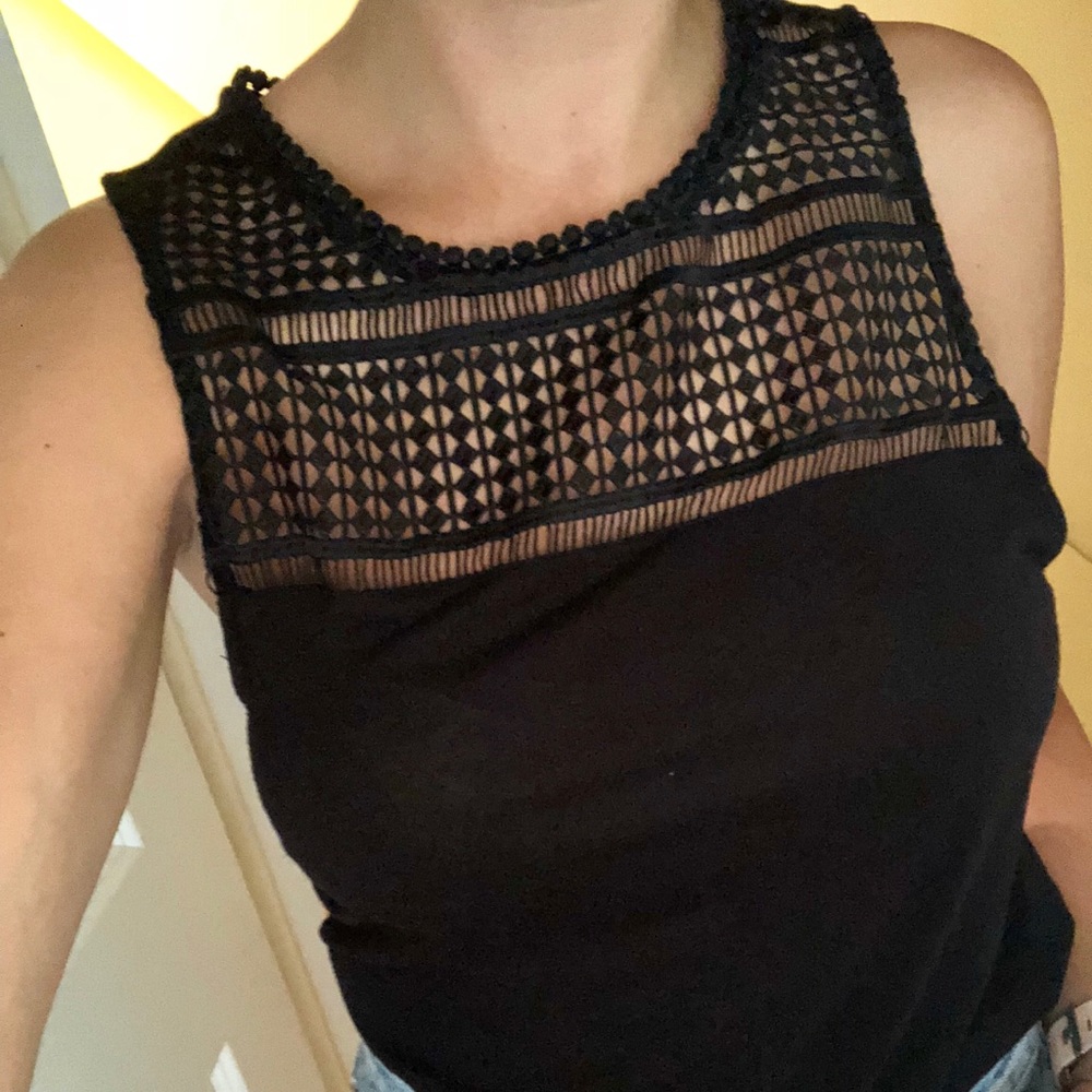 Simple black detailed tank!